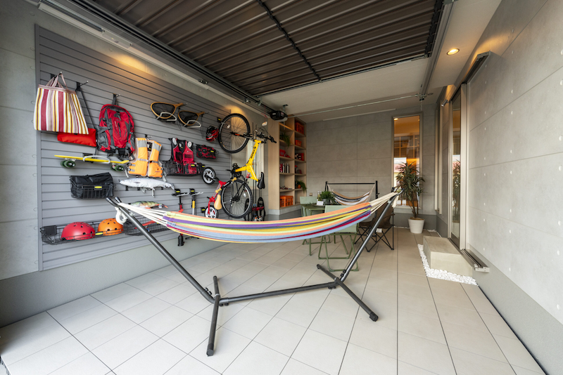 ウォークインタイプの特徴と大容量の収納例