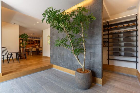 シューズクローゼット（土間収納）と据え置き下駄箱 種類と特徴を徹底比較